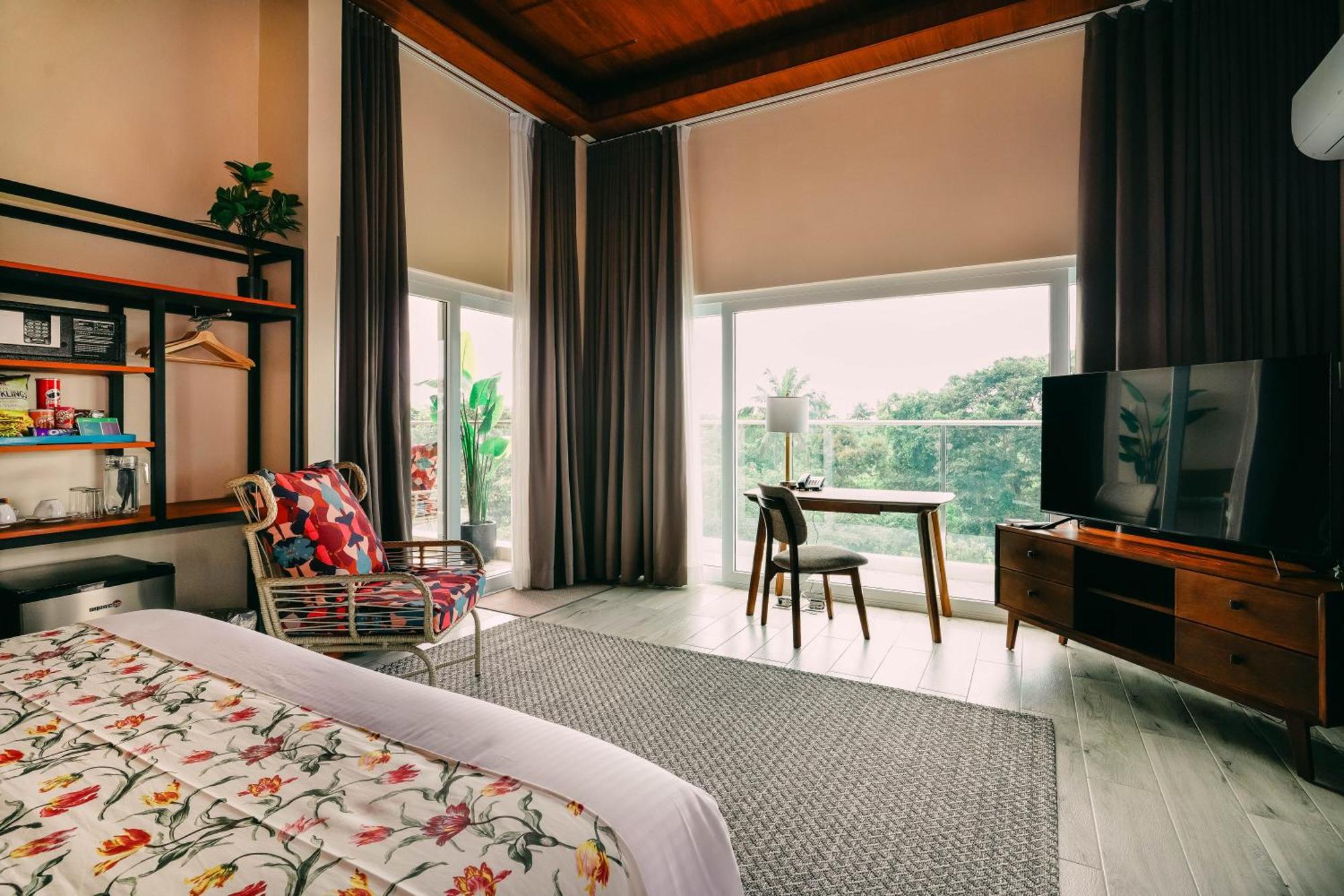 Hotel Kimberly Tagaytay Tagaytay City Bagian luar foto