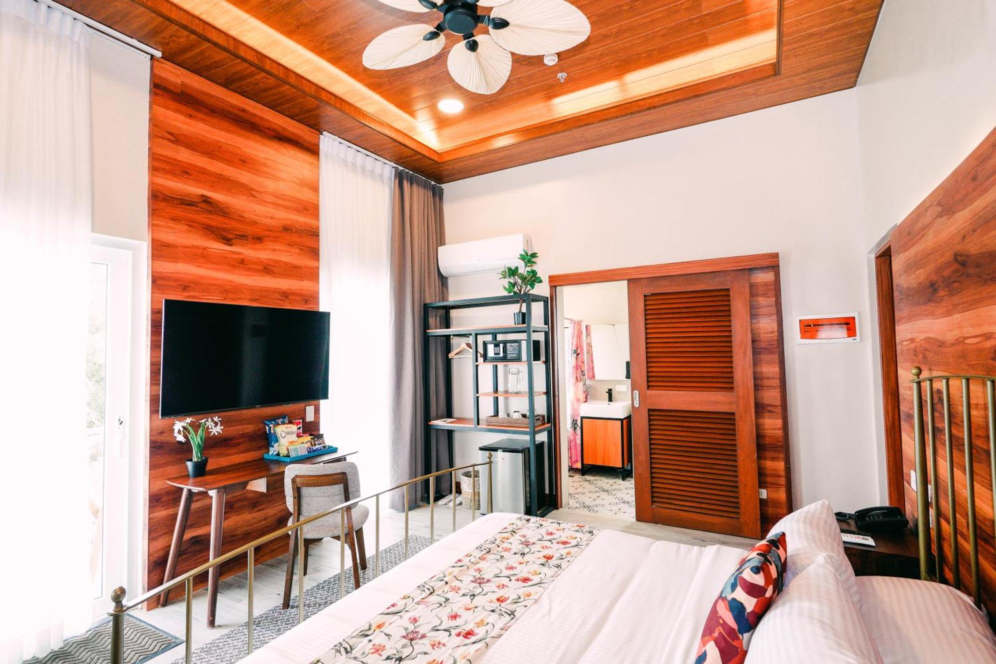 Hotel Kimberly Tagaytay Tagaytay City Bagian luar foto