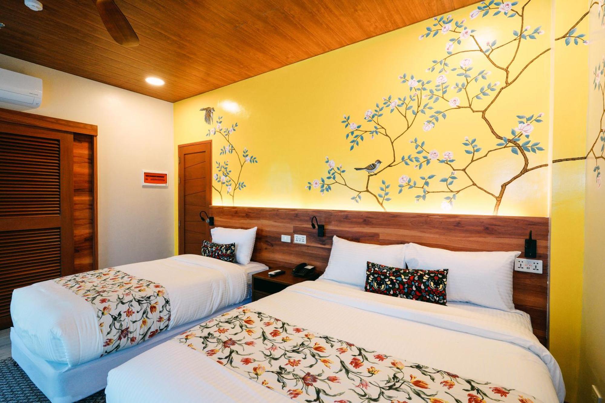Hotel Kimberly Tagaytay Tagaytay City Bagian luar foto