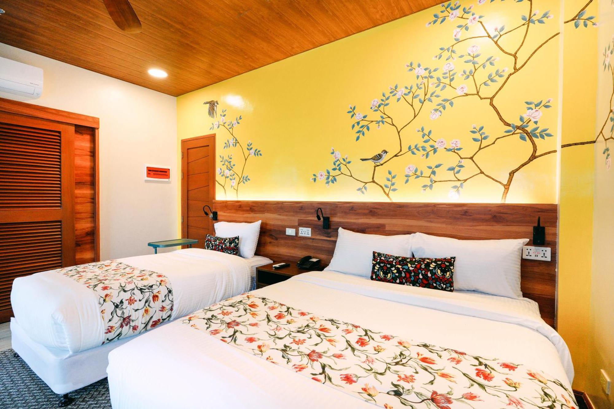 Hotel Kimberly Tagaytay Tagaytay City Bagian luar foto