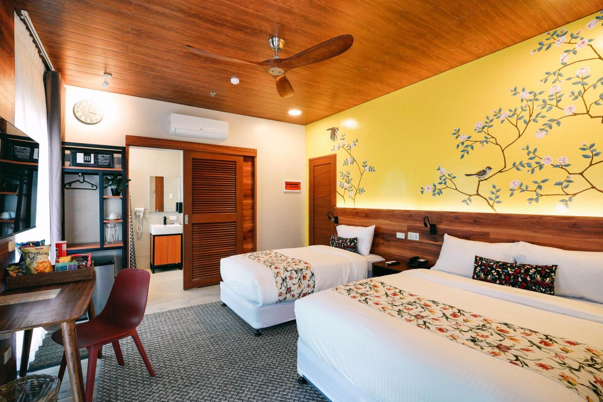 Hotel Kimberly Tagaytay Tagaytay City Bagian luar foto