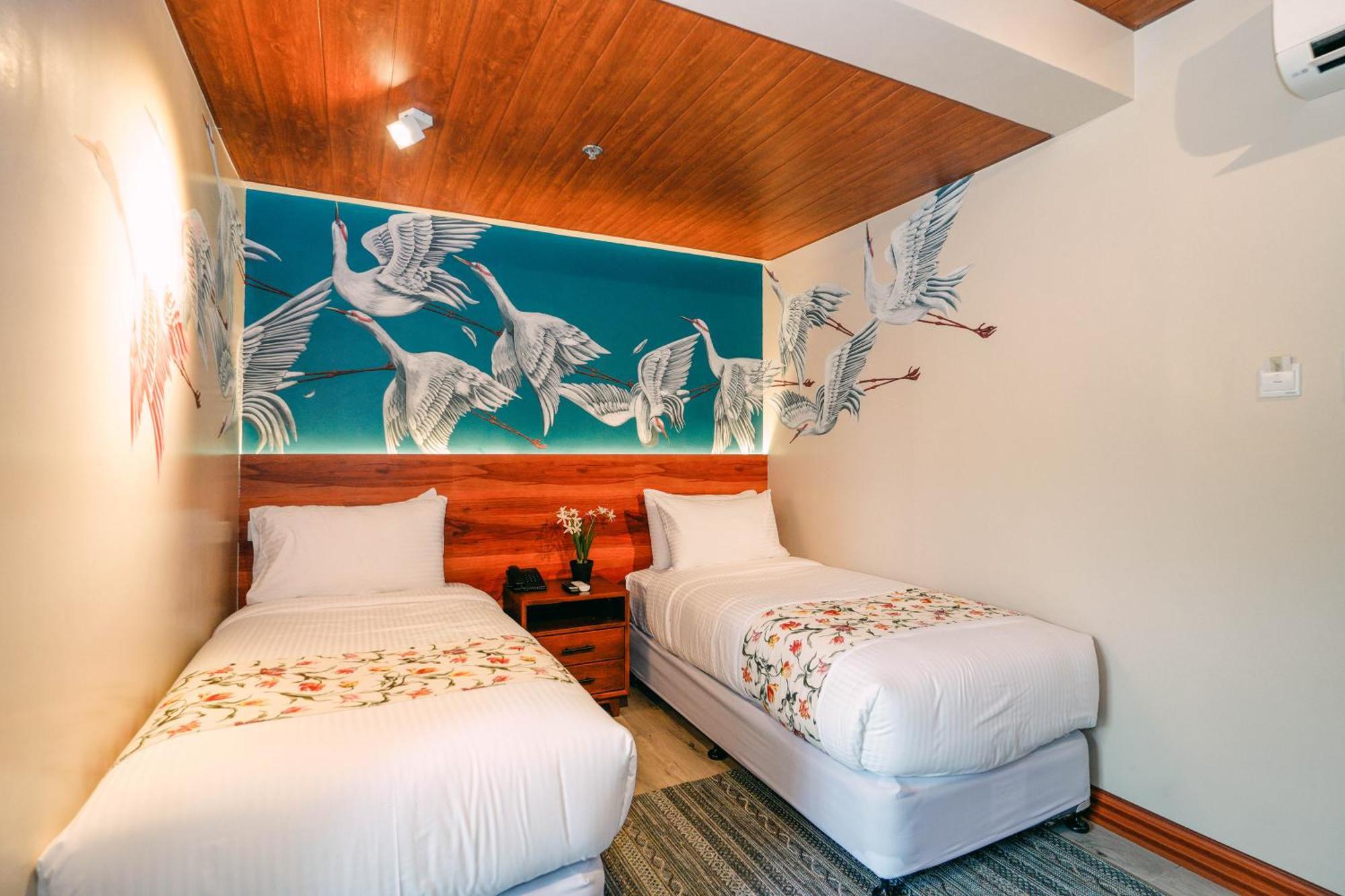 Hotel Kimberly Tagaytay Tagaytay City Bagian luar foto